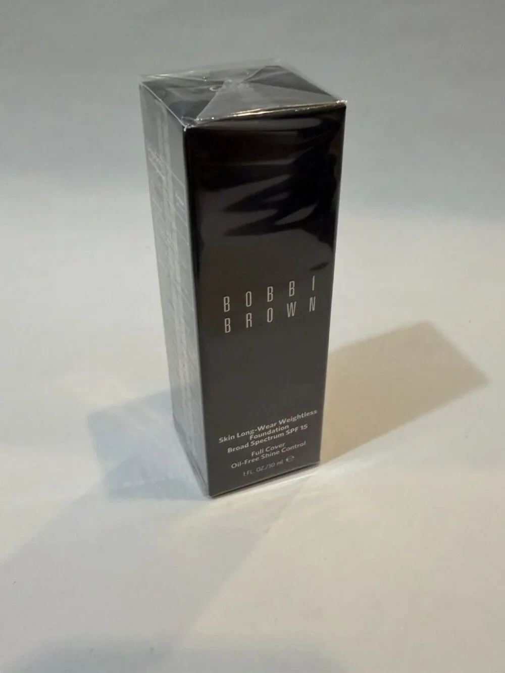 Bobbi Brown Skin Long-Wear Weightless Foundation SPF15 Shade C-056 COOL NATURAL